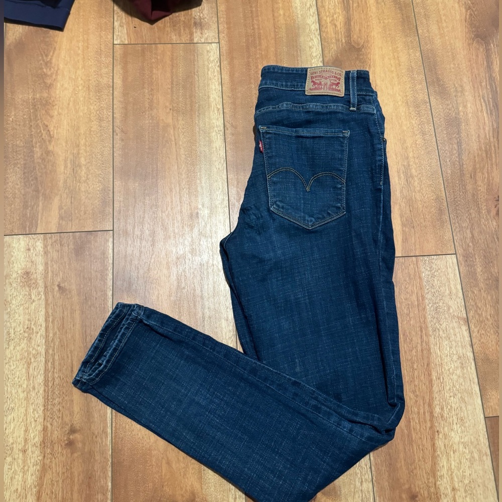 Levi’s high rise skinny jeans